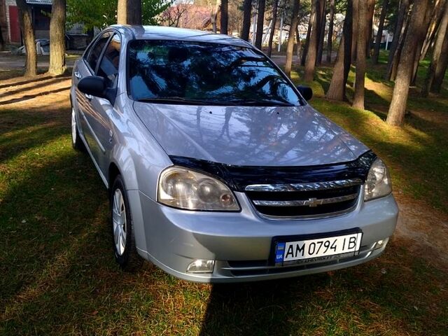 Сірий Шевроле Лачетті, об'ємом двигуна 1.8 л та пробігом 287 тис. км за 4500 $, фото 1 на Automoto.ua