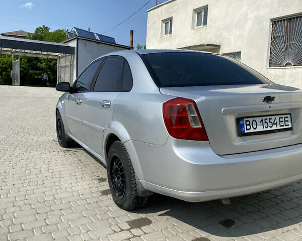 Серый Шевроле Лачетти, объемом двигателя 1.6 л и пробегом 368 тыс. км за 3850 $, фото 1 на Automoto.ua