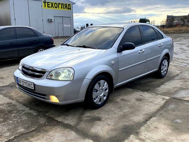 Серый Шевроле Лачетти, объемом двигателя 1.6 л и пробегом 177 тыс. км за 4400 $, фото 1 на Automoto.ua