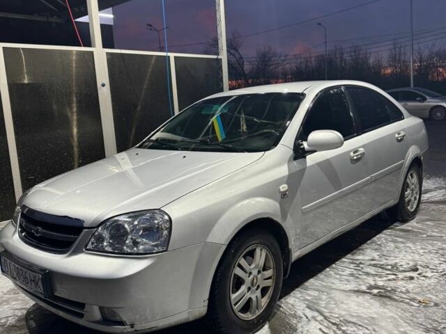 Серый Шевроле Лачетти, объемом двигателя 1.8 л и пробегом 244 тыс. км за 3100 $, фото 1 на Automoto.ua