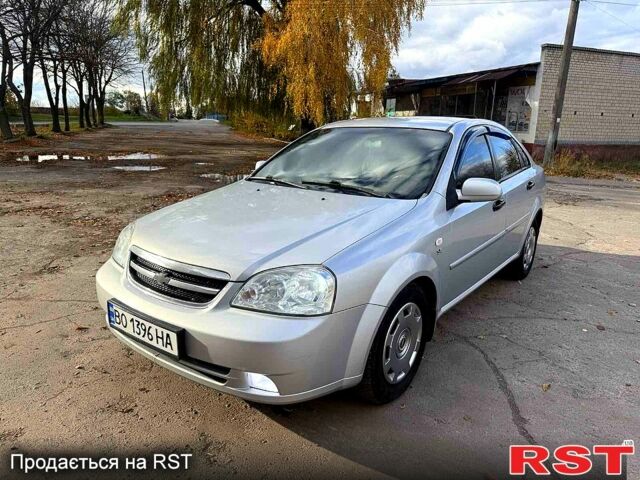 Серый Шевроле Лачетти, объемом двигателя 1.8 л и пробегом 225 тыс. км за 3700 $, фото 1 на Automoto.ua