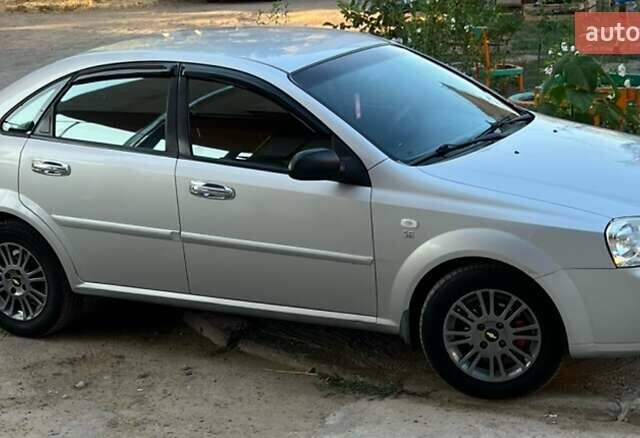 Сірий Шевроле Лачетті, об'ємом двигуна 1.6 л та пробігом 101 тис. км за 5000 $, фото 1 на Automoto.ua