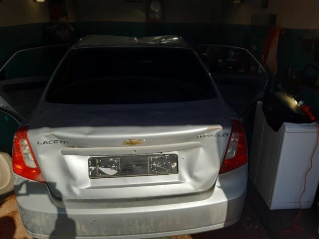 Серый Шевроле Лачетти, объемом двигателя 0 л и пробегом 239 тыс. км за 1370 $, фото 1 на Automoto.ua