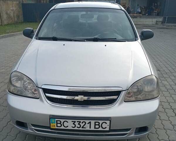 Сірий Шевроле Лачетті, об'ємом двигуна 1.6 л та пробігом 240 тис. км за 2999 $, фото 1 на Automoto.ua