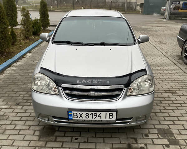 Сірий Шевроле Лачетті, об'ємом двигуна 1.8 л та пробігом 231 тис. км за 3600 $, фото 1 на Automoto.ua