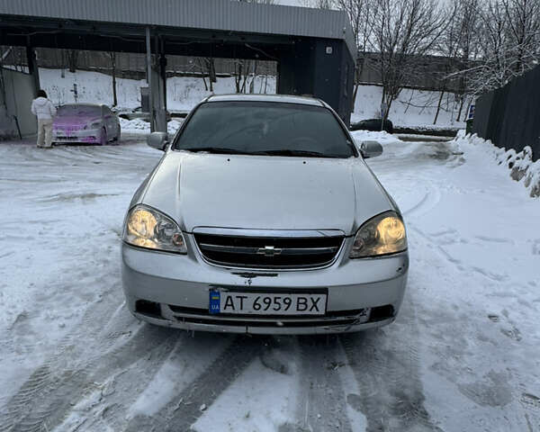 Сірий Шевроле Лачетті, об'ємом двигуна 1.8 л та пробігом 270 тис. км за 2800 $, фото 1 на Automoto.ua