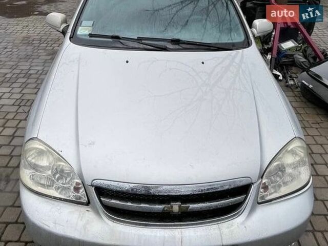 Серый Шевроле Лачетти, объемом двигателя 1.6 л и пробегом 280 тыс. км за 2500 $, фото 1 на Automoto.ua