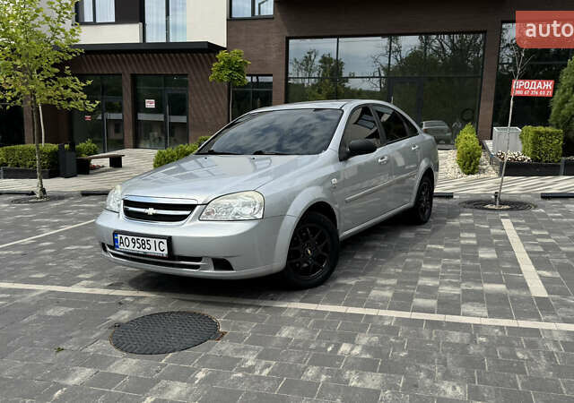 Серый Шевроле Лачетти, объемом двигателя 1.6 л и пробегом 121 тыс. км за 4850 $, фото 1 на Automoto.ua
