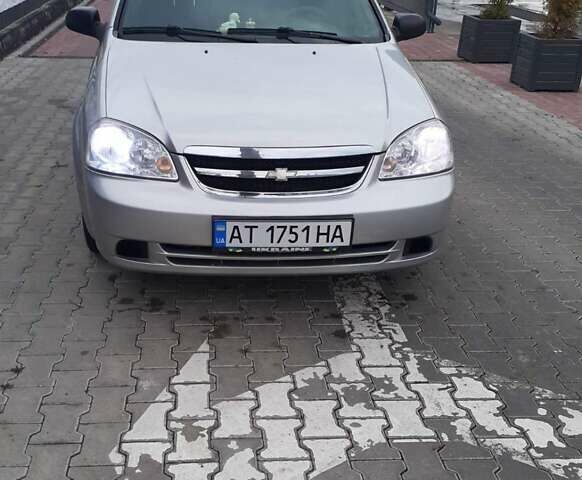 Серый Шевроле Лачетти, объемом двигателя 1.6 л и пробегом 166 тыс. км за 3500 $, фото 1 на Automoto.ua