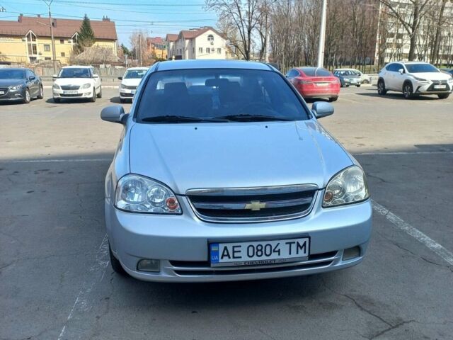 Сірий Шевроле Лачетті, об'ємом двигуна 1.6 л та пробігом 137 тис. км за 4700 $, фото 1 на Automoto.ua