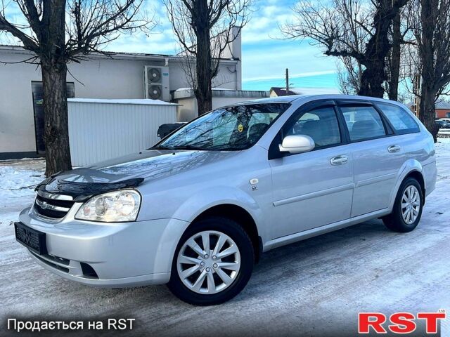 Серый Шевроле Лачетти, объемом двигателя 1.8 л и пробегом 187 тыс. км за 4899 $, фото 1 на Automoto.ua