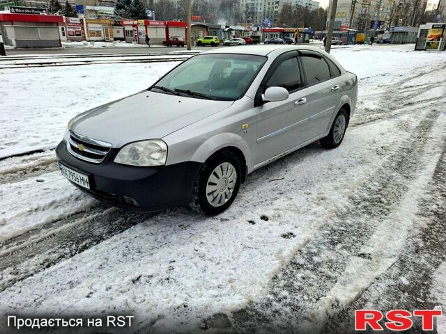 Серый Шевроле Лачетти, объемом двигателя 1.8 л и пробегом 32000 тыс. км за 3000 $, фото 1 на Automoto.ua