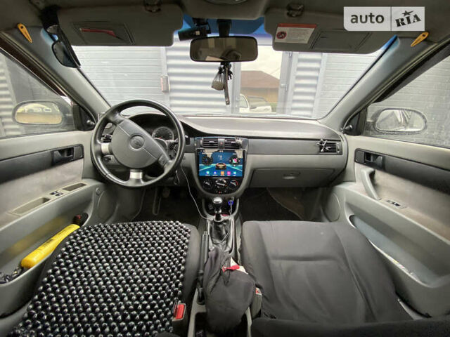 Серый Шевроле Лачетти, объемом двигателя 1.6 л и пробегом 260 тыс. км за 4799 $, фото 1 на Automoto.ua