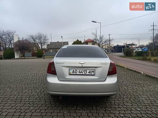Серый Шевроле Лачетти, объемом двигателя 1.6 л и пробегом 322 тыс. км за 3300 $, фото 1 на Automoto.ua