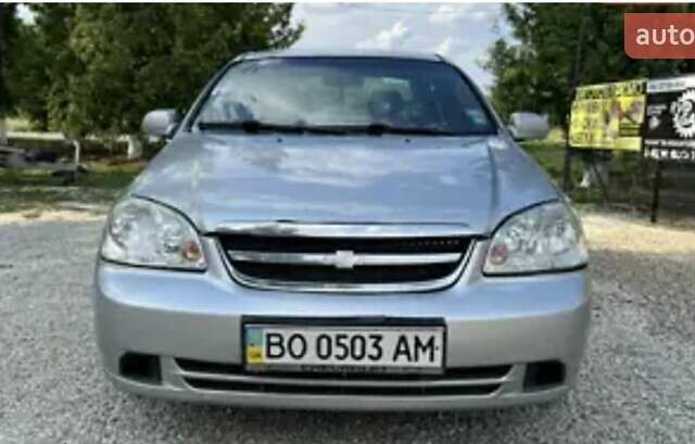 Серый Шевроле Лачетти, объемом двигателя 1.8 л и пробегом 370 тыс. км за 3450 $, фото 1 на Automoto.ua