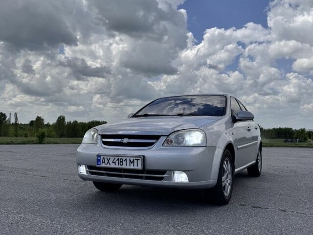 Серый Шевроле Лачетти, объемом двигателя 1.8 л и пробегом 222 тыс. км за 4450 $, фото 1 на Automoto.ua