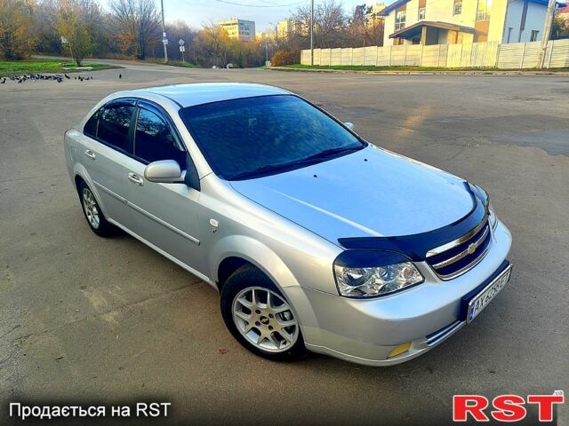 Сірий Шевроле Лачетті, об'ємом двигуна 1.8 л та пробігом 240 тис. км за 4600 $, фото 1 на Automoto.ua