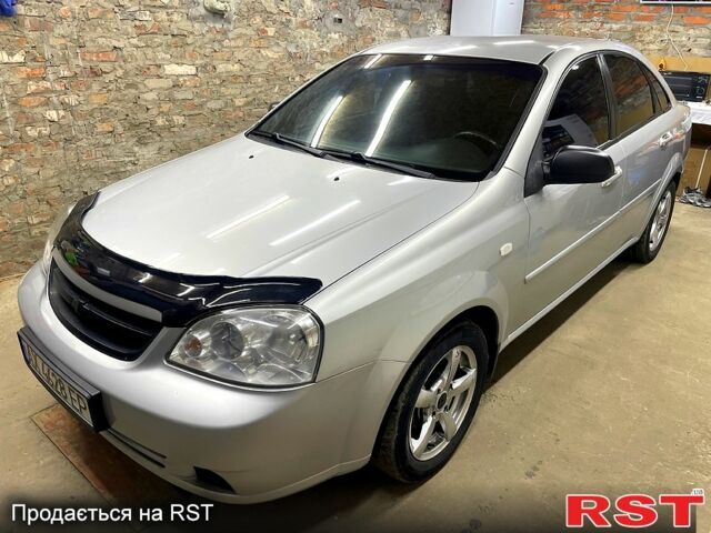 Серый Шевроле Лачетти, объемом двигателя 1.6 л и пробегом 30000 тыс. км за 3700 $, фото 1 на Automoto.ua