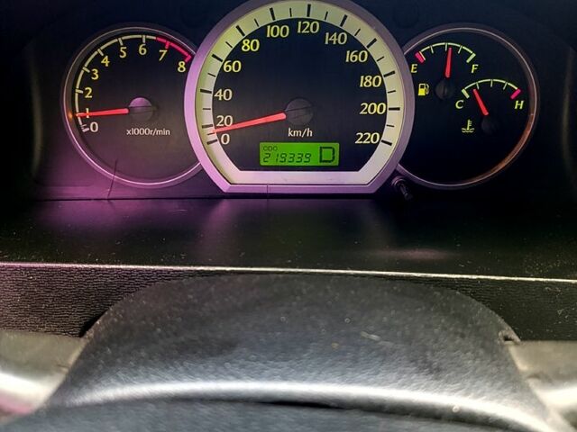 Серый Шевроле Лачетти, объемом двигателя 1.8 л и пробегом 219 тыс. км за 4800 $, фото 1 на Automoto.ua