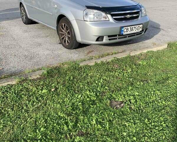 Серый Шевроле Лачетти, объемом двигателя 1.8 л и пробегом 300 тыс. км за 4200 $, фото 1 на Automoto.ua