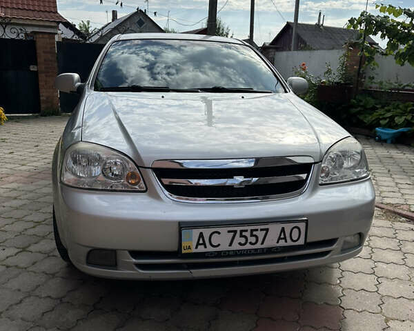 Серый Шевроле Лачетти, объемом двигателя 1.8 л и пробегом 168 тыс. км за 6000 $, фото 1 на Automoto.ua