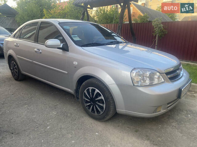 Сірий Шевроле Лачетті, об'ємом двигуна 1.6 л та пробігом 270 тис. км за 6200 $, фото 1 на Automoto.ua