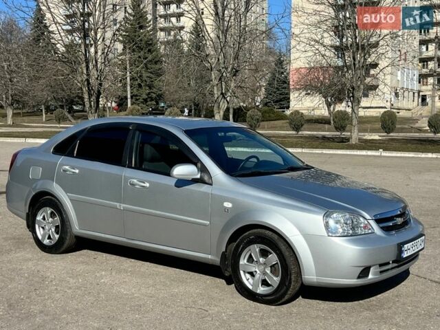 Серый Шевроле Лачетти, объемом двигателя 1.6 л и пробегом 120 тыс. км за 5350 $, фото 1 на Automoto.ua