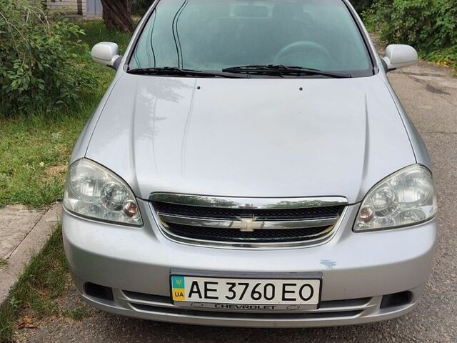 Серый Шевроле Лачетти, объемом двигателя 1.6 л и пробегом 257 тыс. км за 3800 $, фото 1 на Automoto.ua