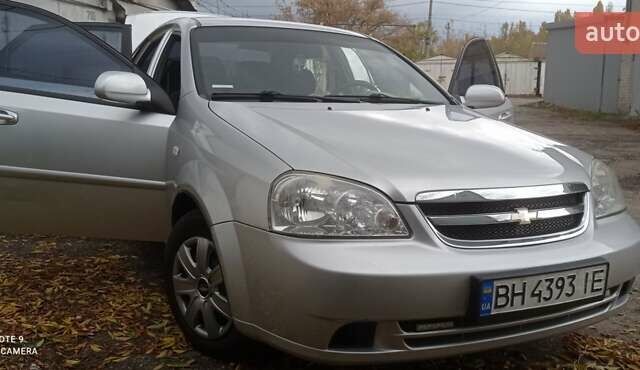 Серый Шевроле Лачетти, объемом двигателя 1.6 л и пробегом 210 тыс. км за 5200 $, фото 1 на Automoto.ua