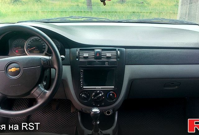 Серый Шевроле Лачетти, объемом двигателя 1.6 л и пробегом 299 тыс. км за 3950 $, фото 1 на Automoto.ua