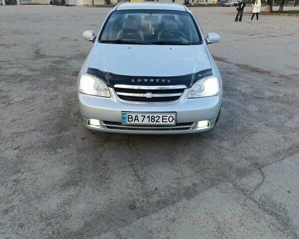 Сірий Шевроле Лачетті, об'ємом двигуна 1.6 л та пробігом 182 тис. км за 4700 $, фото 1 на Automoto.ua