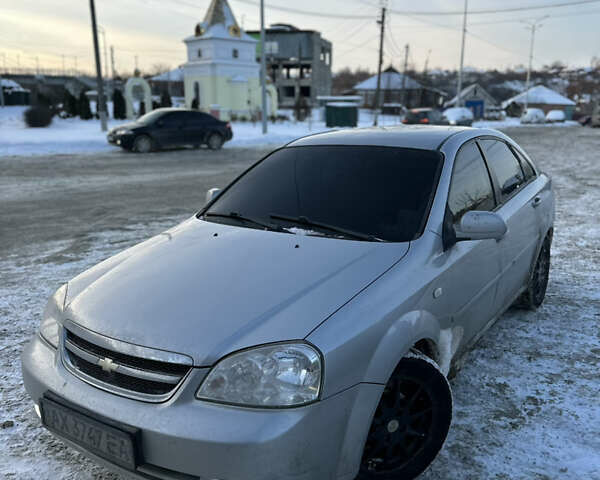 Серый Шевроле Лачетти, объемом двигателя 1.8 л и пробегом 274 тыс. км за 4300 $, фото 1 на Automoto.ua