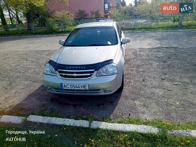 Сірий Шевроле Лачетті, об'ємом двигуна 1.6 л та пробігом 180 тис. км за 3500 $, фото 1 на Automoto.ua