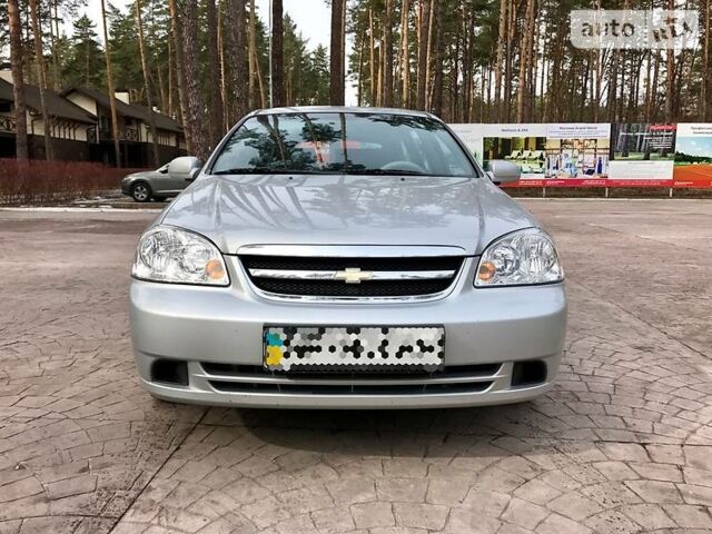 Сірий Шевроле Лачетті, об'ємом двигуна 1.8 л та пробігом 79 тис. км за 7200 $, фото 1 на Automoto.ua