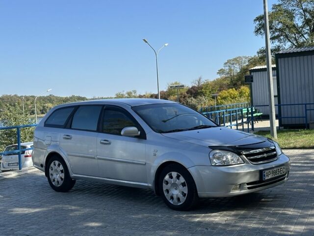 Серый Шевроле Лачетти, объемом двигателя 1.8 л и пробегом 250 тыс. км за 3850 $, фото 1 на Automoto.ua