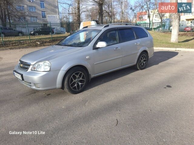 Сірий Шевроле Лачетті, об'ємом двигуна 1.8 л та пробігом 270 тис. км за 4000 $, фото 1 на Automoto.ua