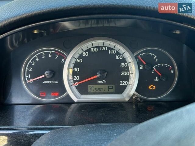 Серый Шевроле Лачетти, объемом двигателя 1.8 л и пробегом 315 тыс. км за 3500 $, фото 1 на Automoto.ua