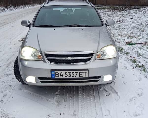 Серый Шевроле Лачетти, объемом двигателя 1.8 л и пробегом 191 тыс. км за 4500 $, фото 1 на Automoto.ua