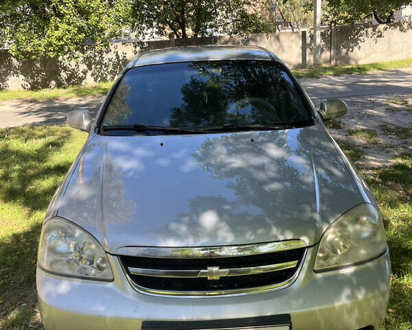 Сірий Шевроле Лачетті, об'ємом двигуна 1.8 л та пробігом 232 тис. км за 3650 $, фото 1 на Automoto.ua