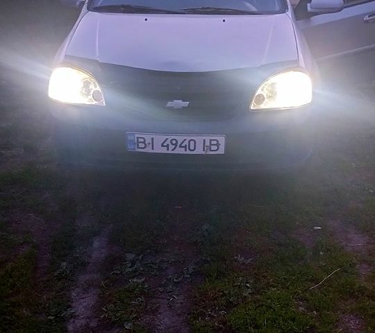 Сірий Шевроле Лачетті, об'ємом двигуна 1.8 л та пробігом 0 тис. км за 1900 $, фото 1 на Automoto.ua
