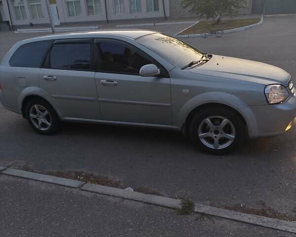 Сірий Шевроле Лачетті, об'ємом двигуна 1.8 л та пробігом 455 тис. км за 3200 $, фото 1 на Automoto.ua