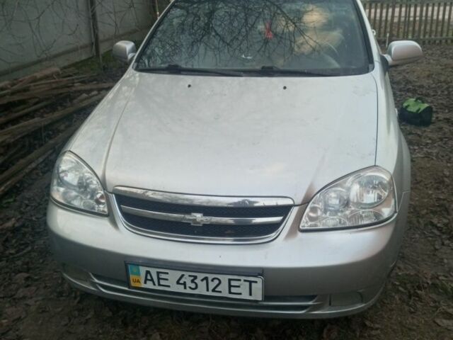Серый Шевроле Лачетти, объемом двигателя 2 л и пробегом 170 тыс. км за 3300 $, фото 1 на Automoto.ua