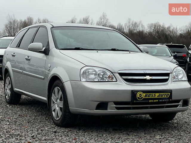 Сірий Шевроле Лачетті, об'ємом двигуна 1.8 л та пробігом 70 тис. км за 6999 $, фото 1 на Automoto.ua