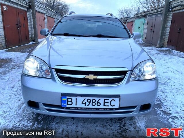 Серый Шевроле Лачетти, объемом двигателя 1.6 л и пробегом 21800 тыс. км за 4500 $, фото 1 на Automoto.ua