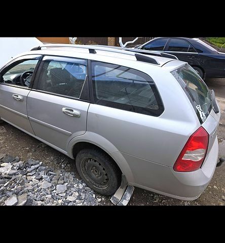 Сірий Шевроле Лачетті, об'ємом двигуна 1.6 л та пробігом 345 тис. км за 1500 $, фото 1 на Automoto.ua