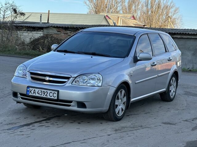 Сірий Шевроле Лачетті, об'ємом двигуна 1.8 л та пробігом 231 тис. км за 3900 $, фото 1 на Automoto.ua