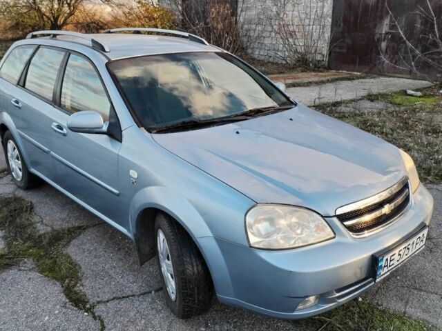 Серый Шевроле Лачетти, объемом двигателя 1.6 л и пробегом 240 тыс. км за 4400 $, фото 1 на Automoto.ua