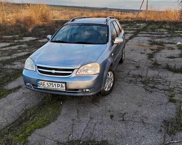 Серый Шевроле Лачетти, объемом двигателя 1.6 л и пробегом 240 тыс. км за 4400 $, фото 1 на Automoto.ua