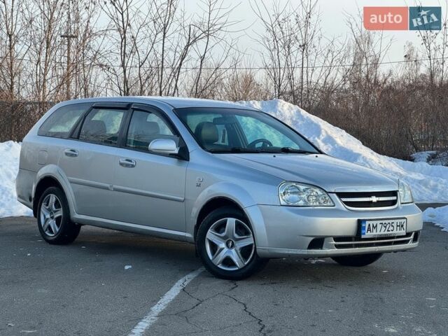 Сірий Шевроле Лачетті, об'ємом двигуна 1.8 л та пробігом 290 тис. км за 3500 $, фото 1 на Automoto.ua