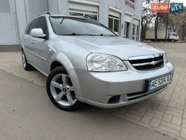 Серый Шевроле Лачетти, объемом двигателя 1.6 л и пробегом 220 тыс. км за 5100 $, фото 1 на Automoto.ua